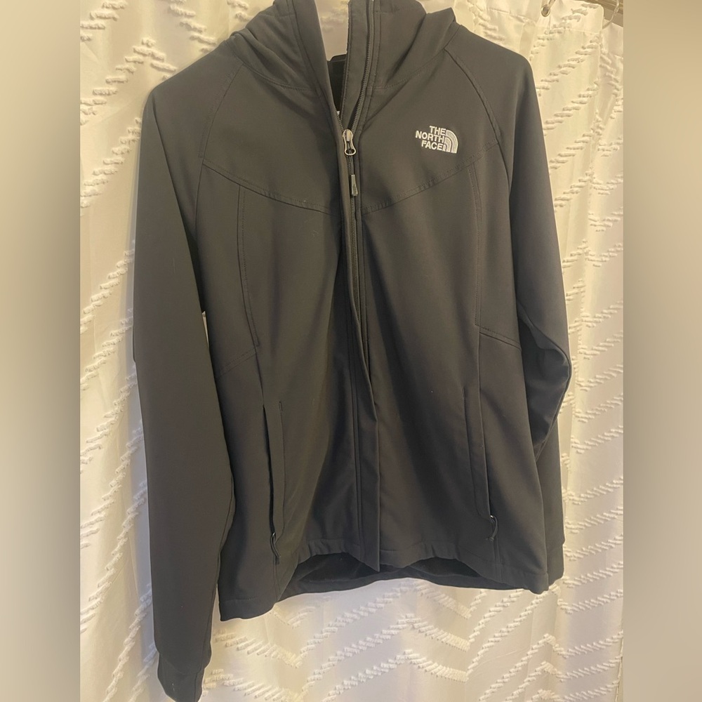 The North Face Women’s Black Hooded Softshell Jacket